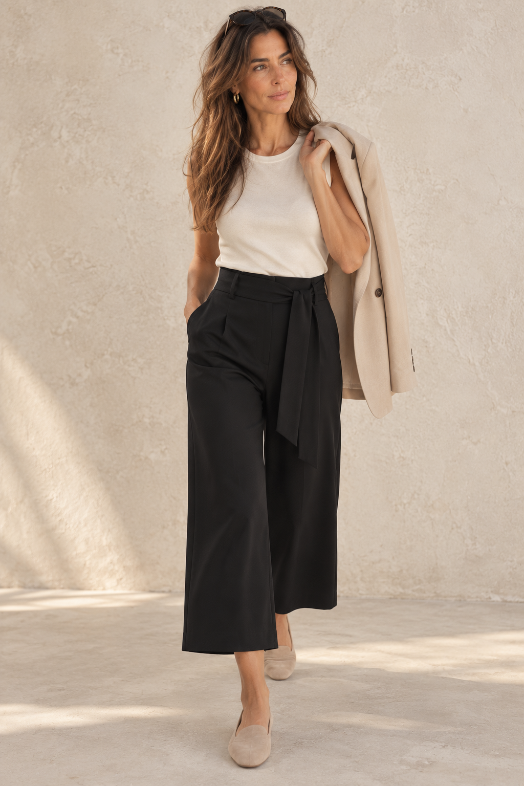 PANTALÓN CULOTTE CINTURÓN negro - imagen 4