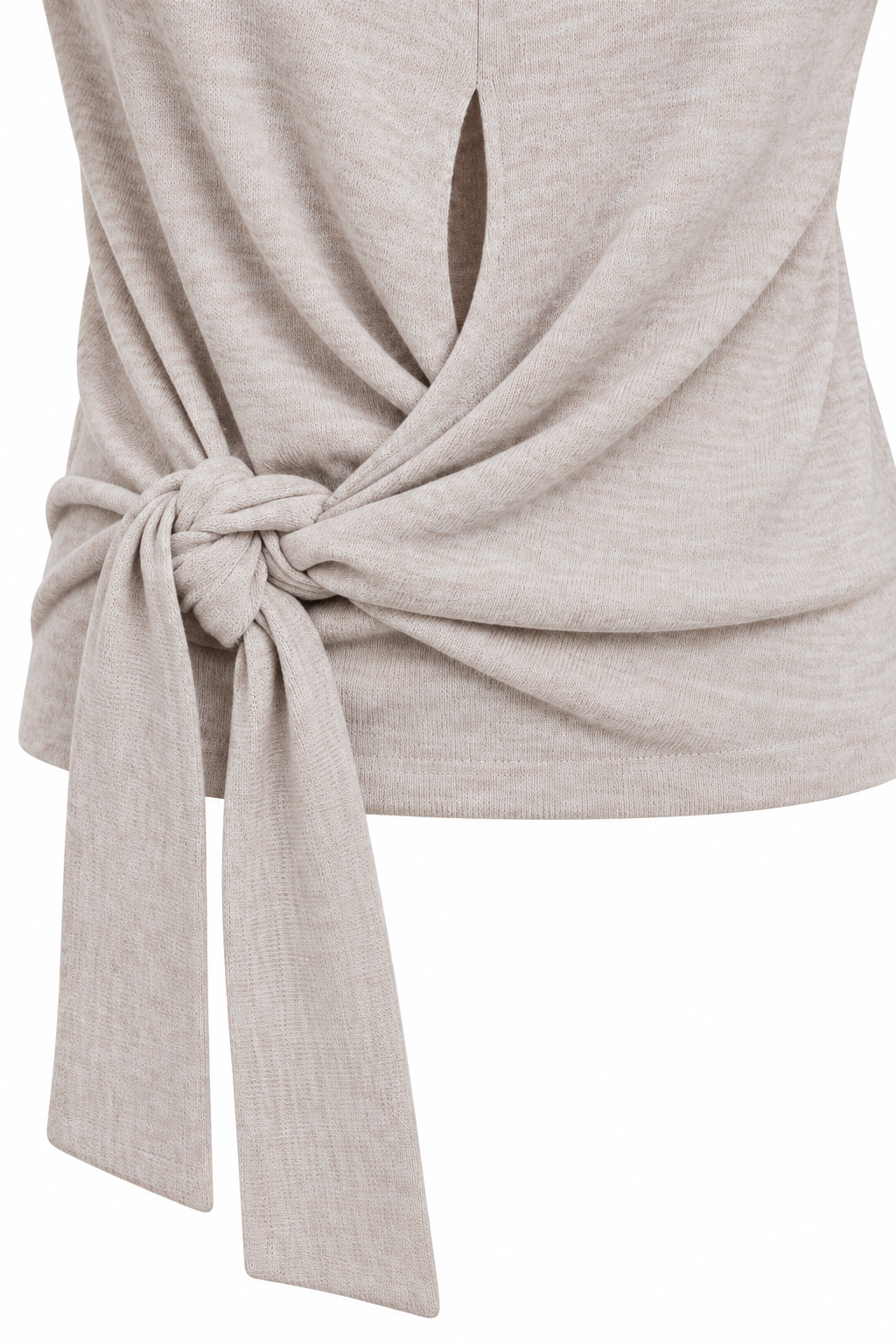 Camiseta Simona con nudo — detalle de confección