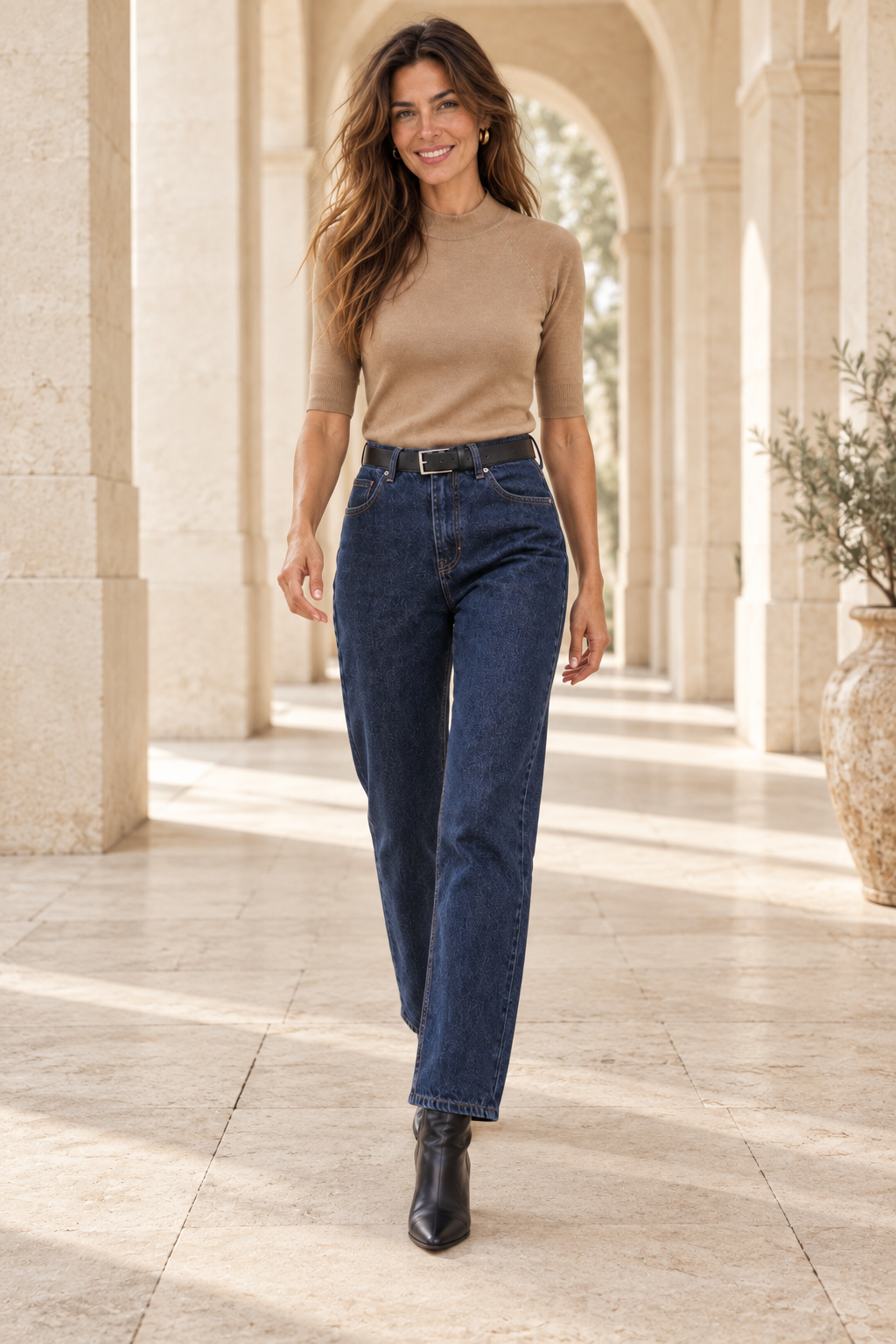 JERSEY BÁSICO — cuerpo entero, pose natural