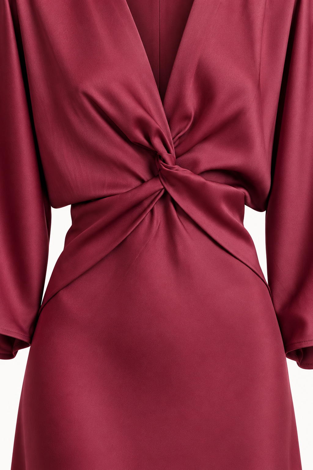 Vestido Beatrice burdeos — primer plano del nudo frontal y los pliegues satinados