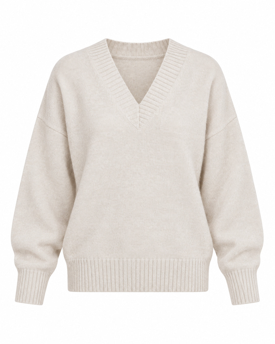 jersey oversize escote pico beige producto aislado sobre fondo blanco