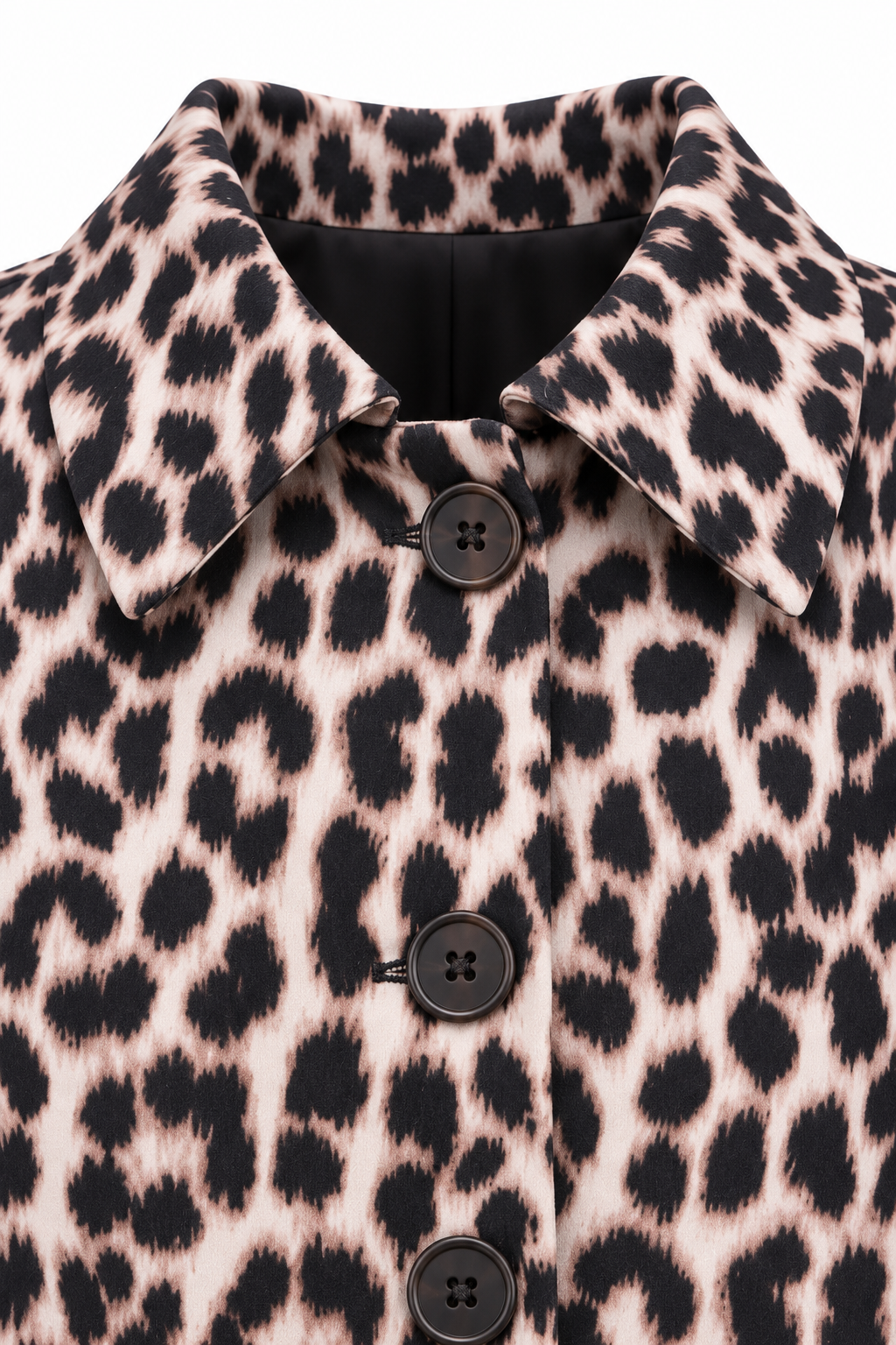 CHAQUETA ESTAMPADO ANIMAL PRINT — detalle de confección